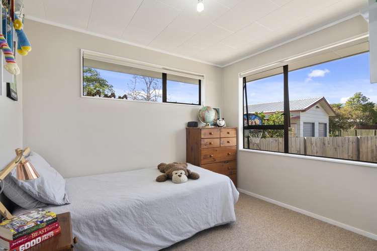 1 Laura Lane Brightwater_10