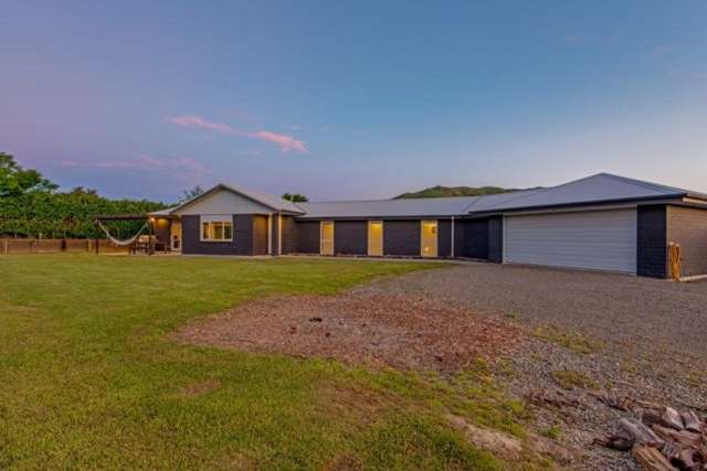 69 Williams Road Tokomaru_1