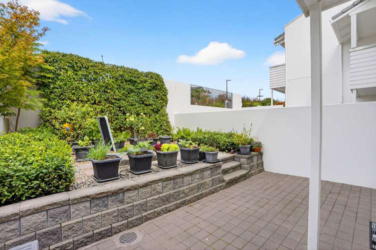 E3/71 Spencer Road Albany_20