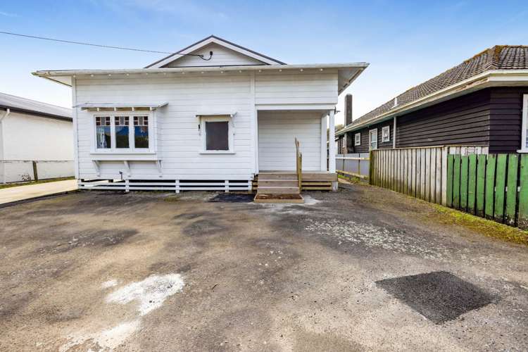 257 Princes Street Hawera_16