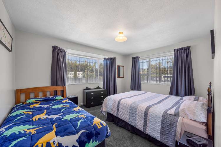 14 Wairau Road Albert Town_13