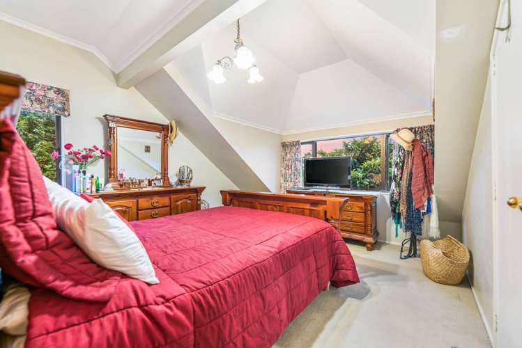 2/3 Lyell Court Clover Park_14