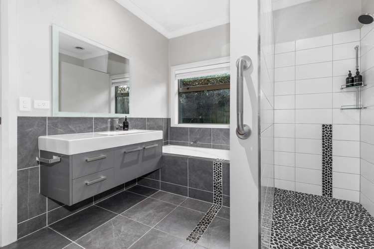 28 Ludlam Way Otaki_17