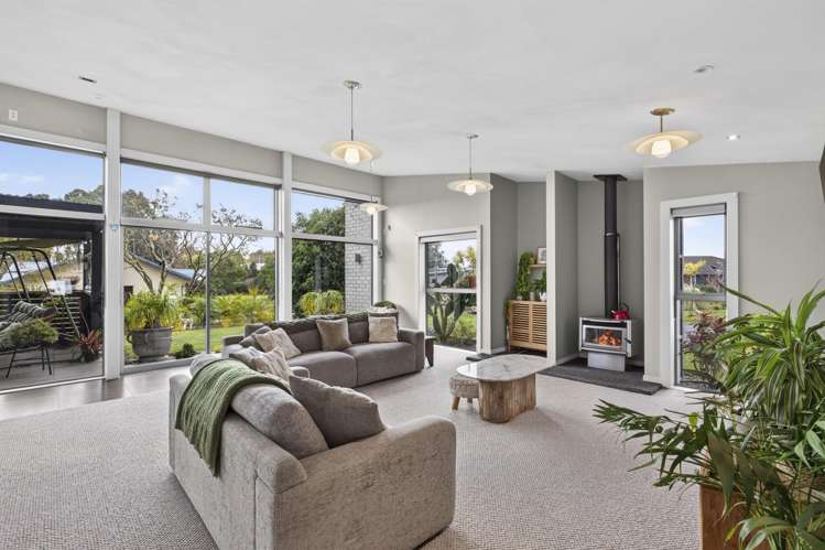 12D Takiroa Street Urenui_17