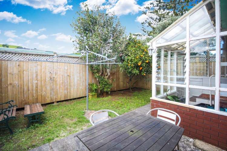 2/15a Macmurray Road Remuera_4