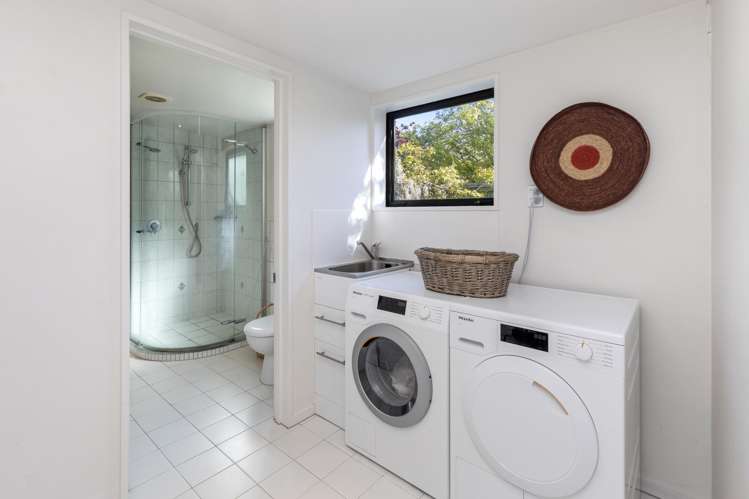 10A Peel Street Strowan_18