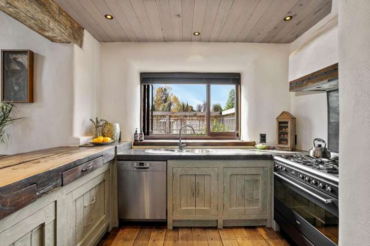 9 Balneaves Lane Albert Town_14