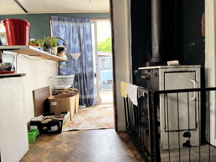 42 Tennyson Street Dannevirke_14