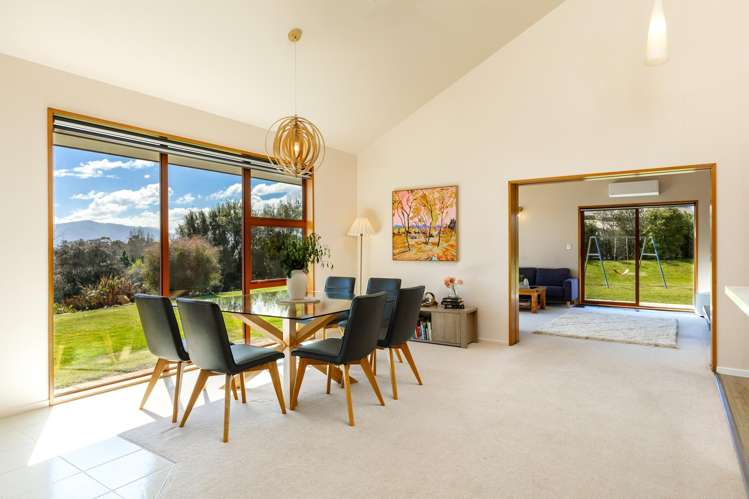 66 Fairbourne Drive Fairhall_9