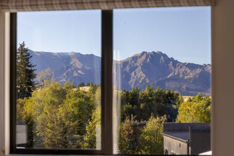 136 Mount Iron Drive Wanaka_15