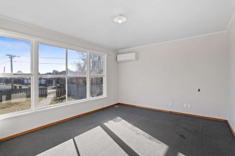 20 and 22 Bournemouth Crescent Aranui_2