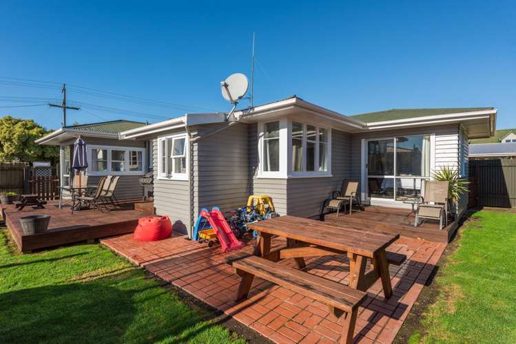 6 Holdaway Street Riversdale_17