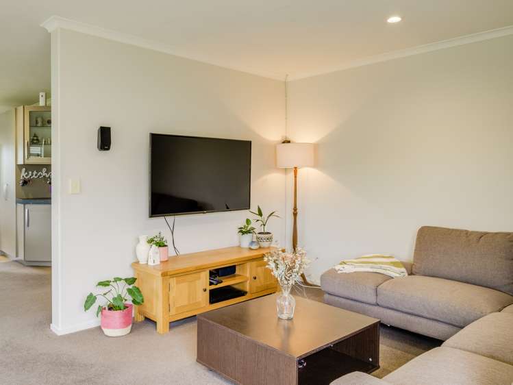 9 Sterling Park Lytton West_8