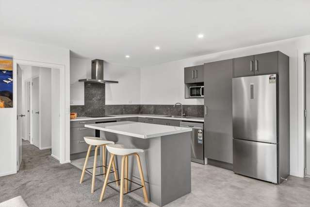 13 Bell Street Lake Hawea_2