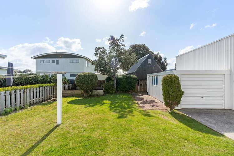 115 Linton Crescent Whangamata_33