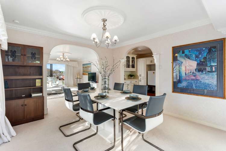 25 Olena Avenue Sunnyhills_5