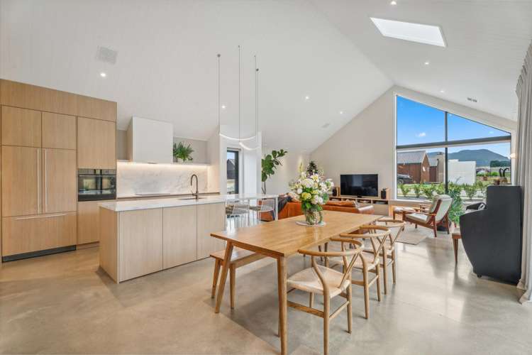 1 Walsh Street Albert Town_5