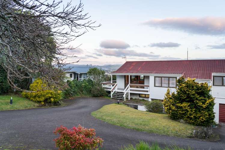 23 Russell Crescent Western Heights_3