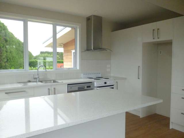 795 Waitakere Road Kumeu_4