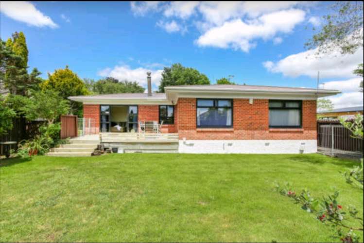 28a Beach Road Mellons Bay_7