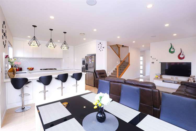 28 Quattro Avenue Flat Bush_9