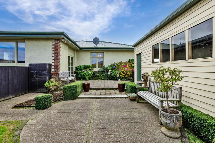 263 Herbert Street Windsor_23