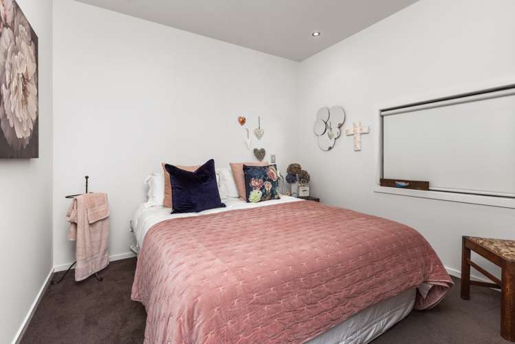 212/7 Humber Street Pandora_8