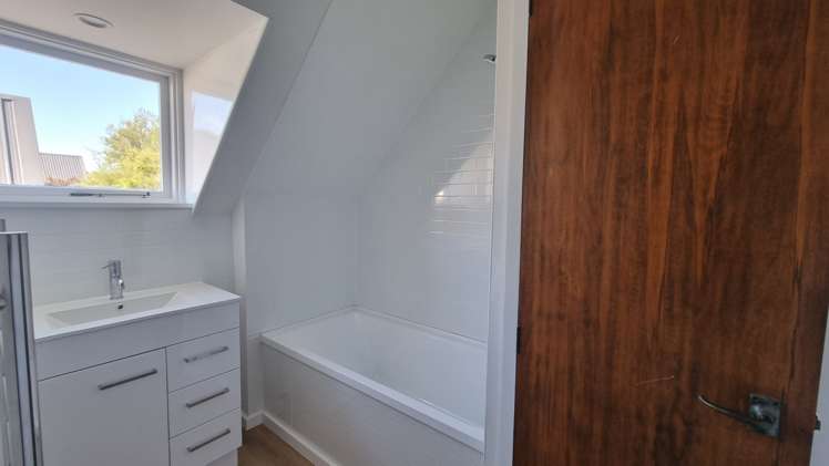 6/27 Cornwall Street St. Albans_9