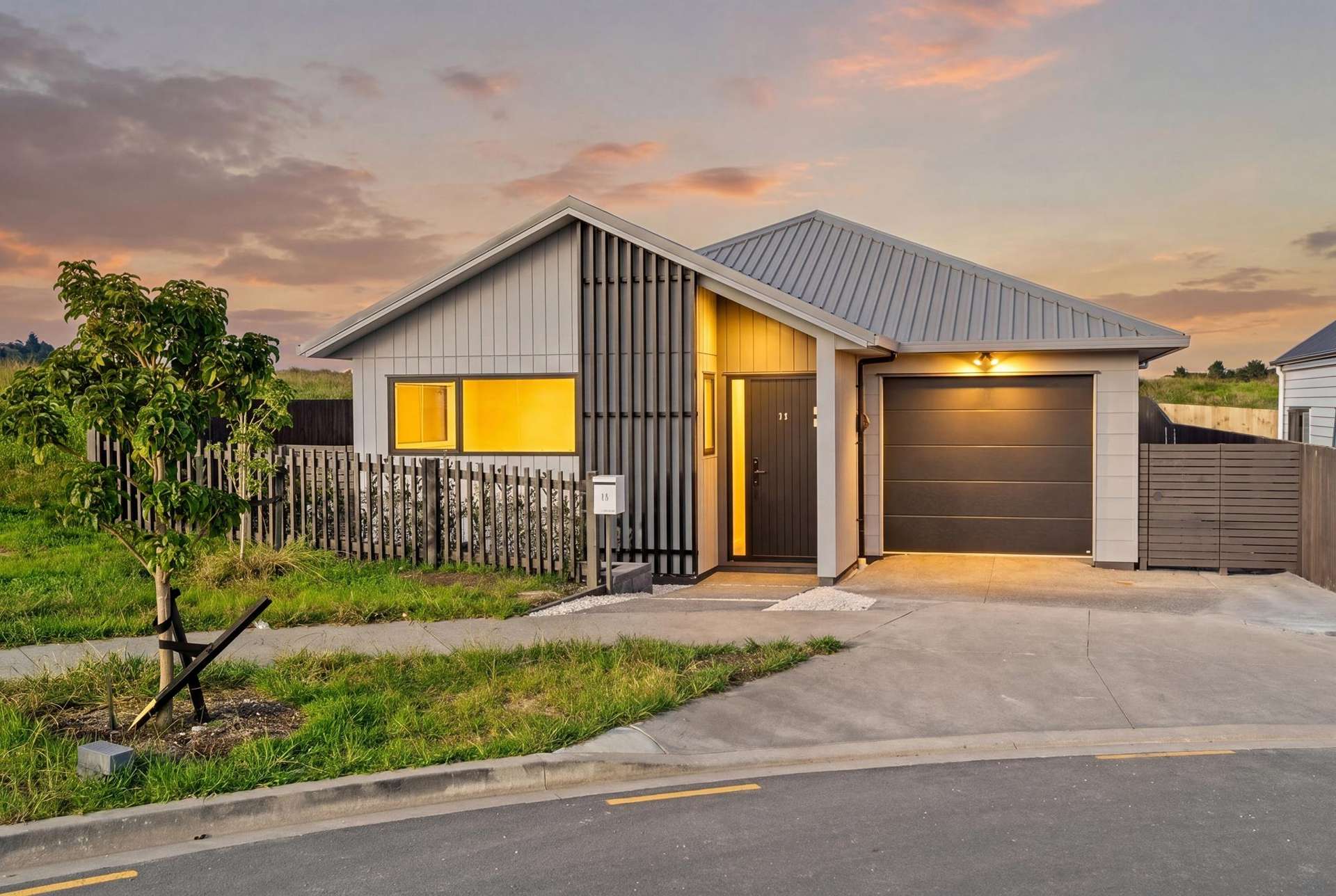 98 Huanui Drive Orewa_0