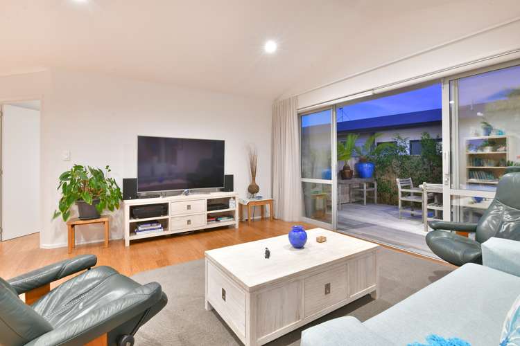 11 Outlook Terrace Silverdale_8