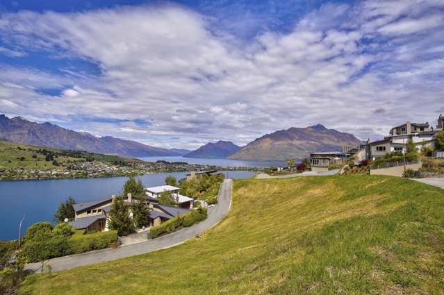 22 Olivers Place Queenstown_1