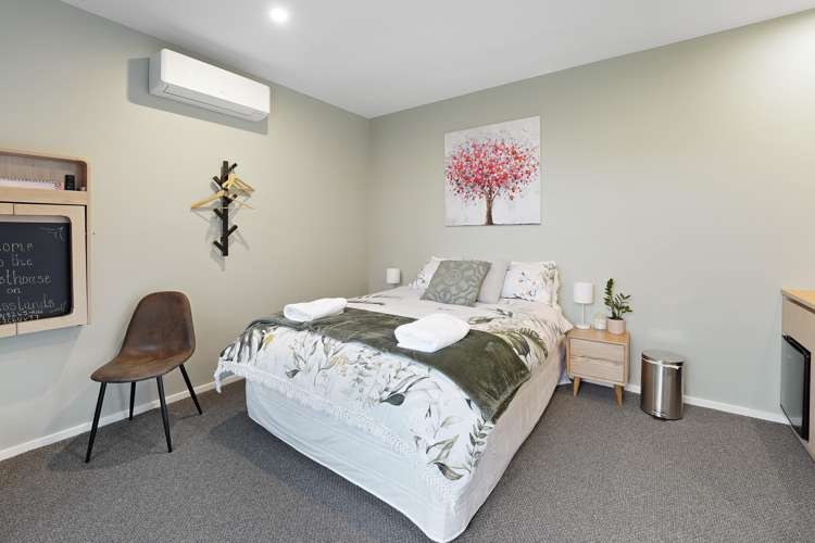 409 Grasslands Drive Cambridge_30