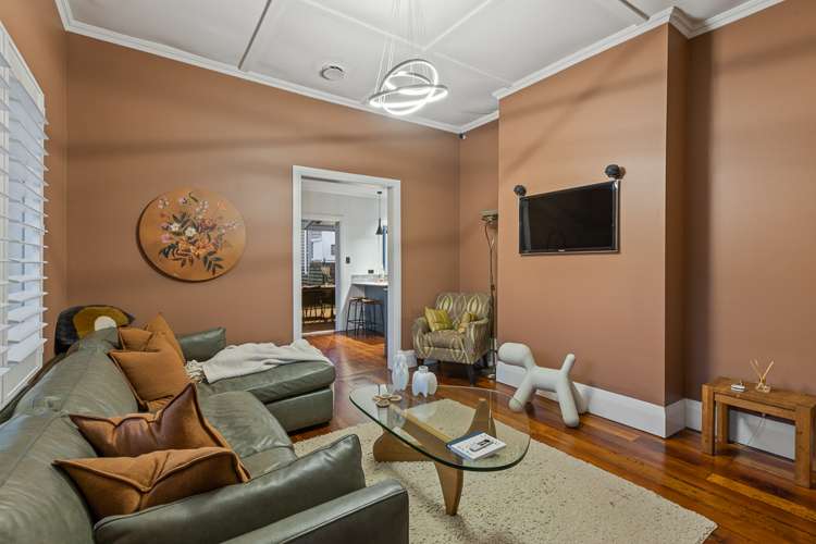 33 Owairaka Avenue Mount Albert_5