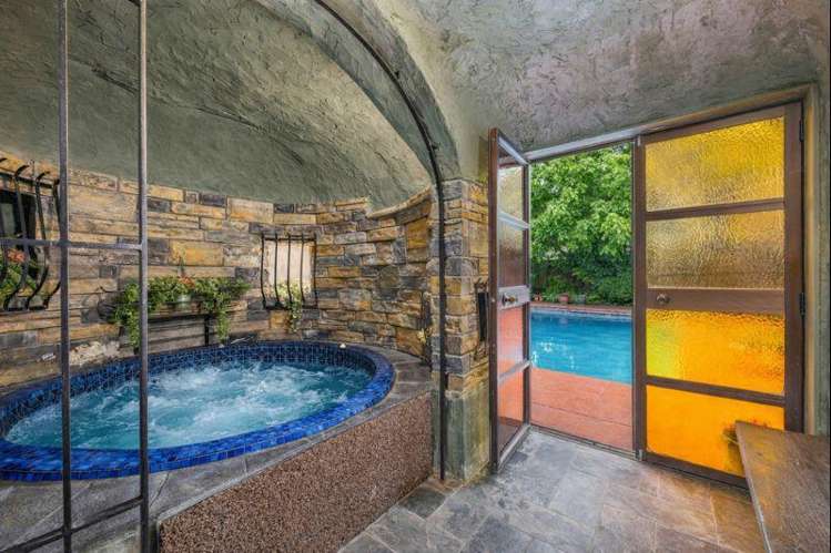 56 New Renwick Road Burleigh_19