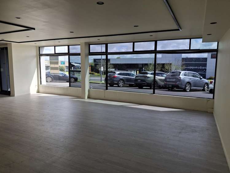 B/33 Constellation Drive Rosedale_4