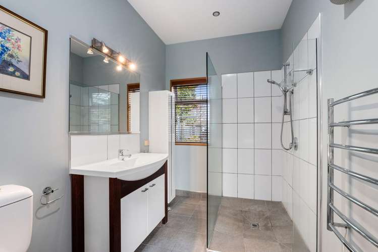 14 Country Place Allenton_15