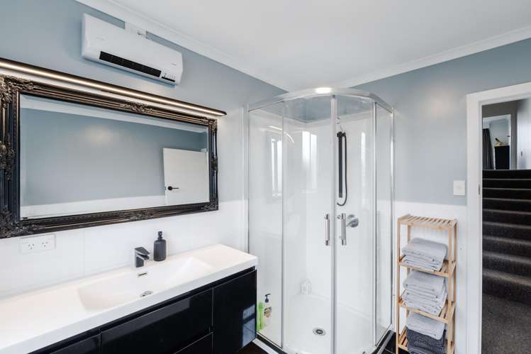 253 Pomona Street Strathern_21