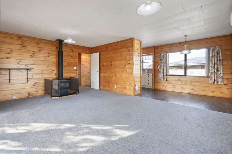 37 Pukepapa Road_5
