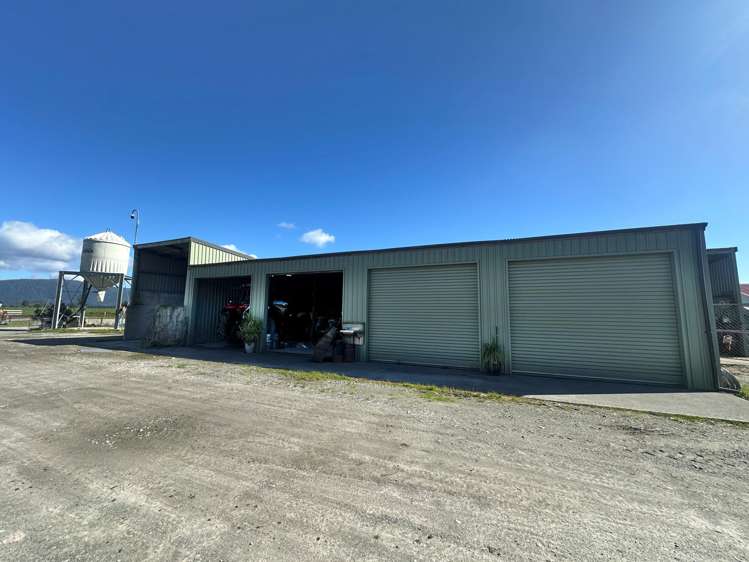 212-222 Municipal Road Kowhitirangi_16