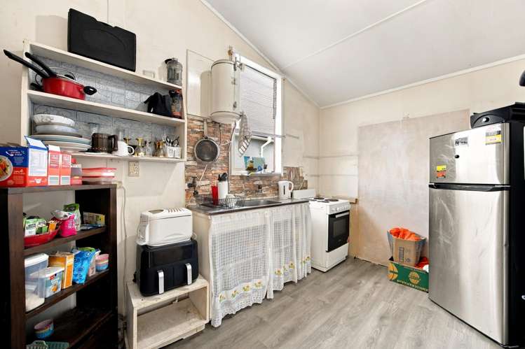 2 & 3/42 Hokonui Road Otahuhu_9
