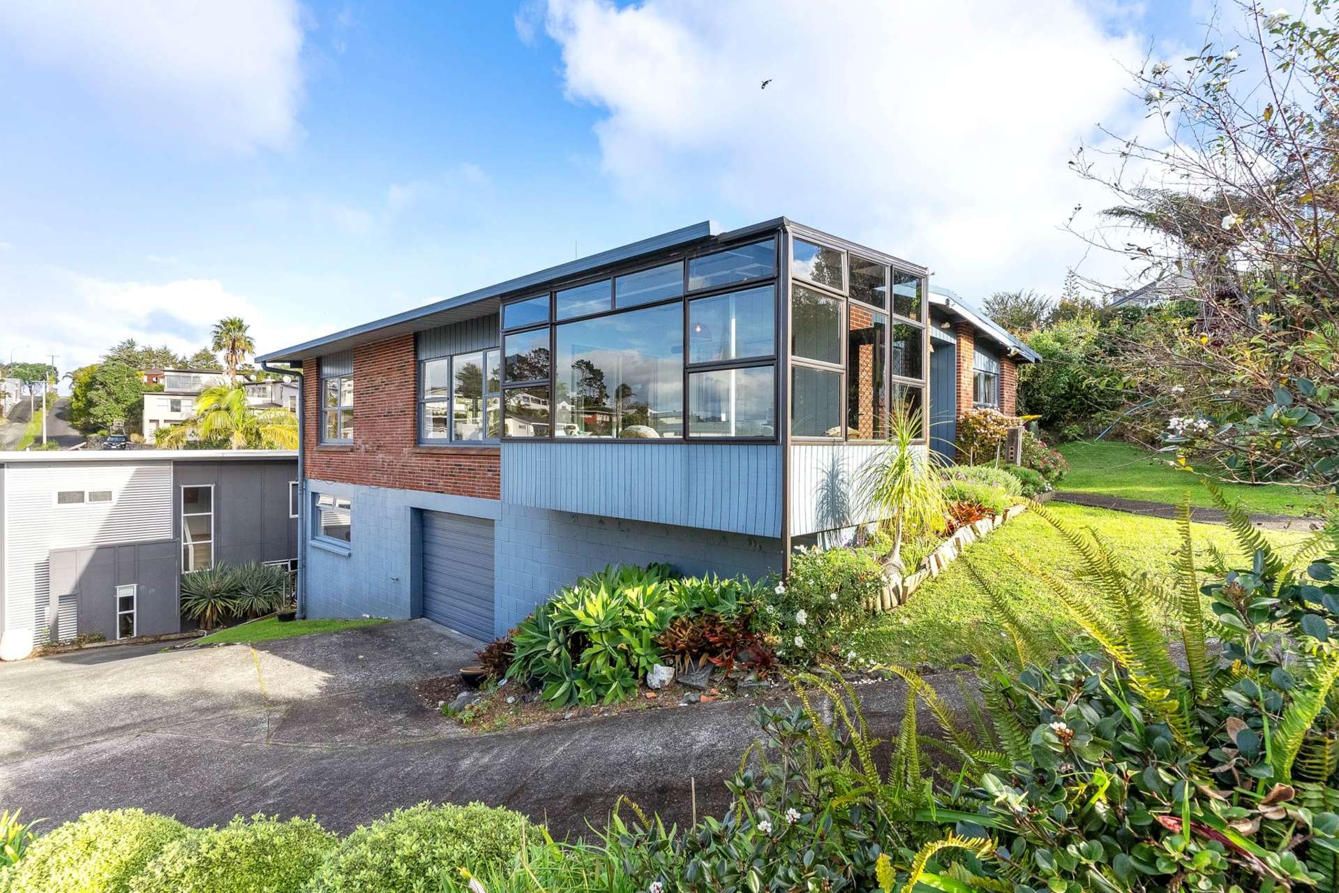1/4 Elizabeth Place Mairangi Bay_0