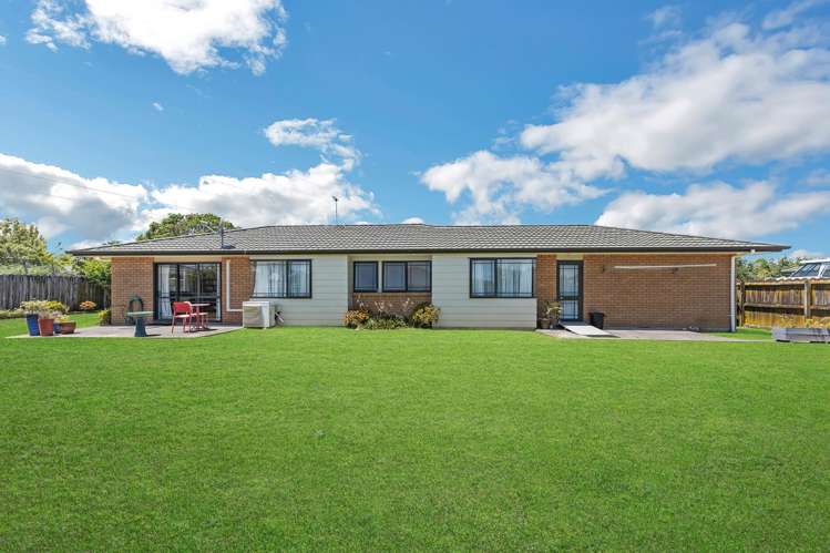 4 Hawkley Close Flat Bush_15