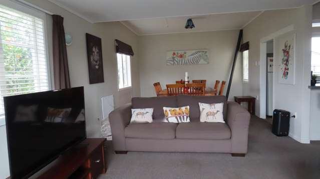 36 King Street Waiuku_4