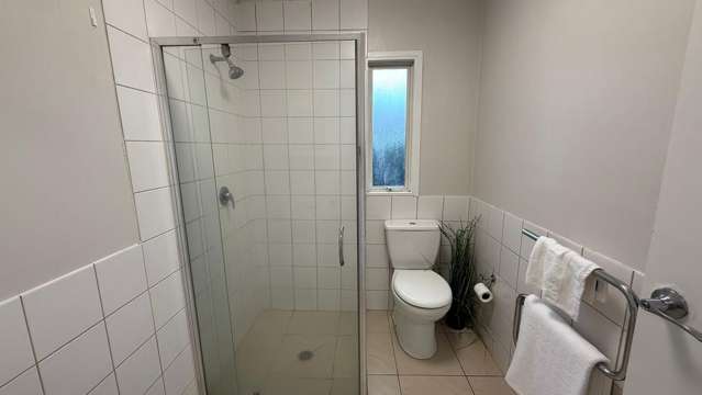 4/4 Meadow Street Mount Wellington_4
