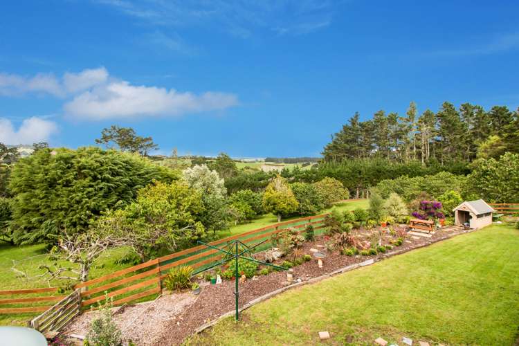 93 James Mackie Road Helensville_25