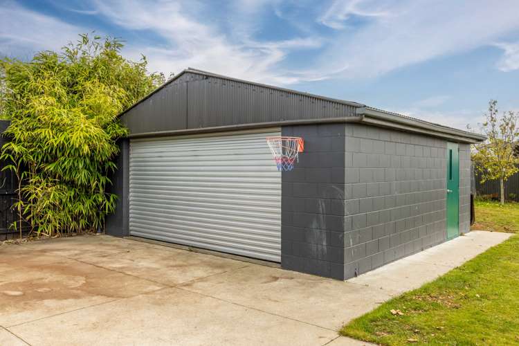 41 Coopers Road Dallington_10