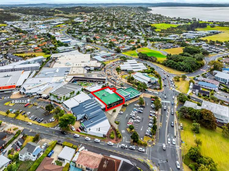 719A Whangaparaoa Road_0