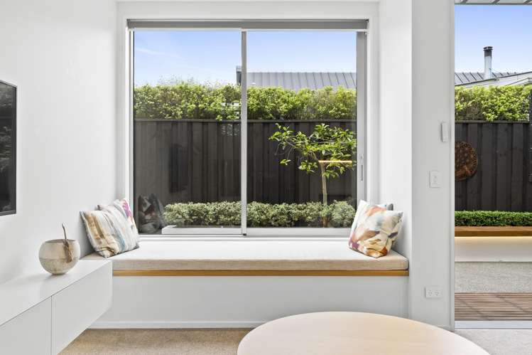 45 Clissold Street Merivale_13