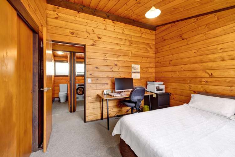 23 Rospeath Crescent Spotswood_16