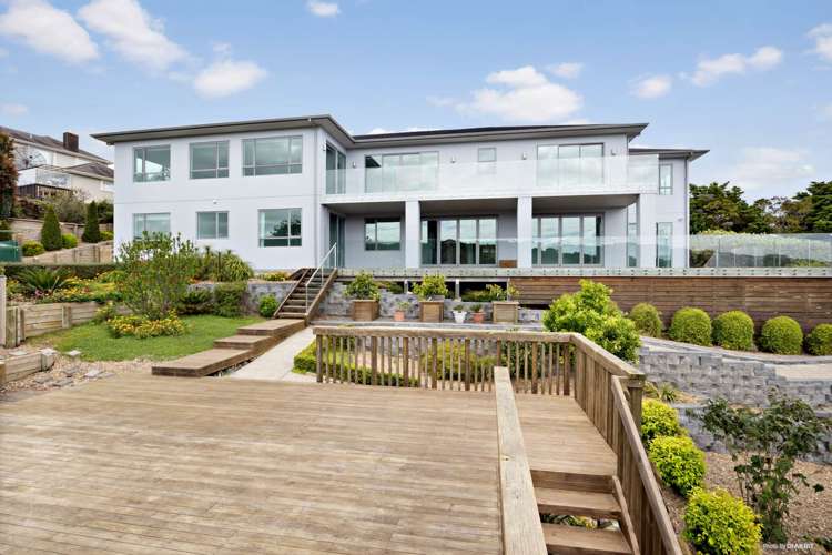 870 Redoubt Road Flat Bush_16